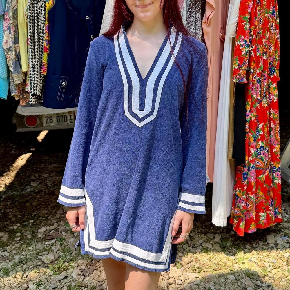 Cabana Life long sleeve navy terry cloth tunic dress w/ crisp white trim